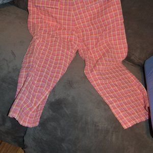 A bright and cheerful colored Capris